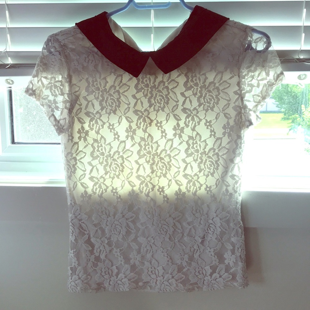 Lace collared top